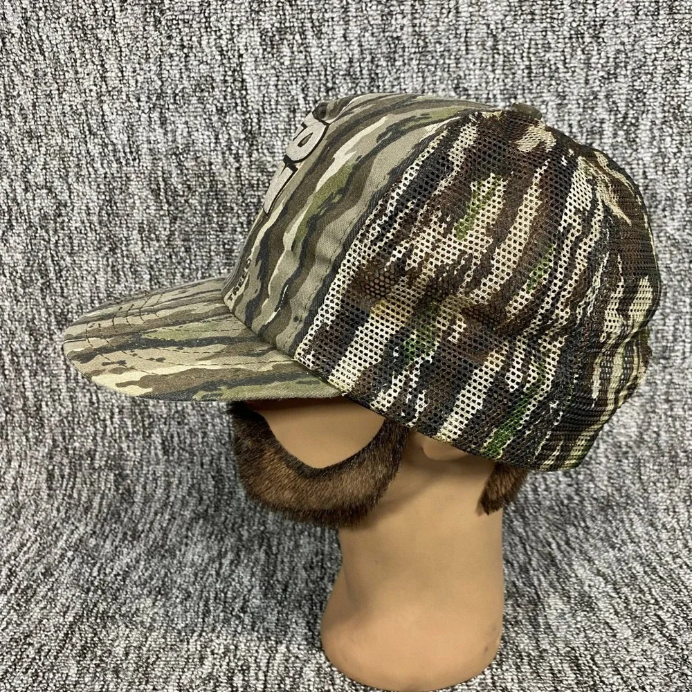 Vintage Red Man Tobacco Hat Camo Trucker TreBark Camouflage Mesh Cap VTG